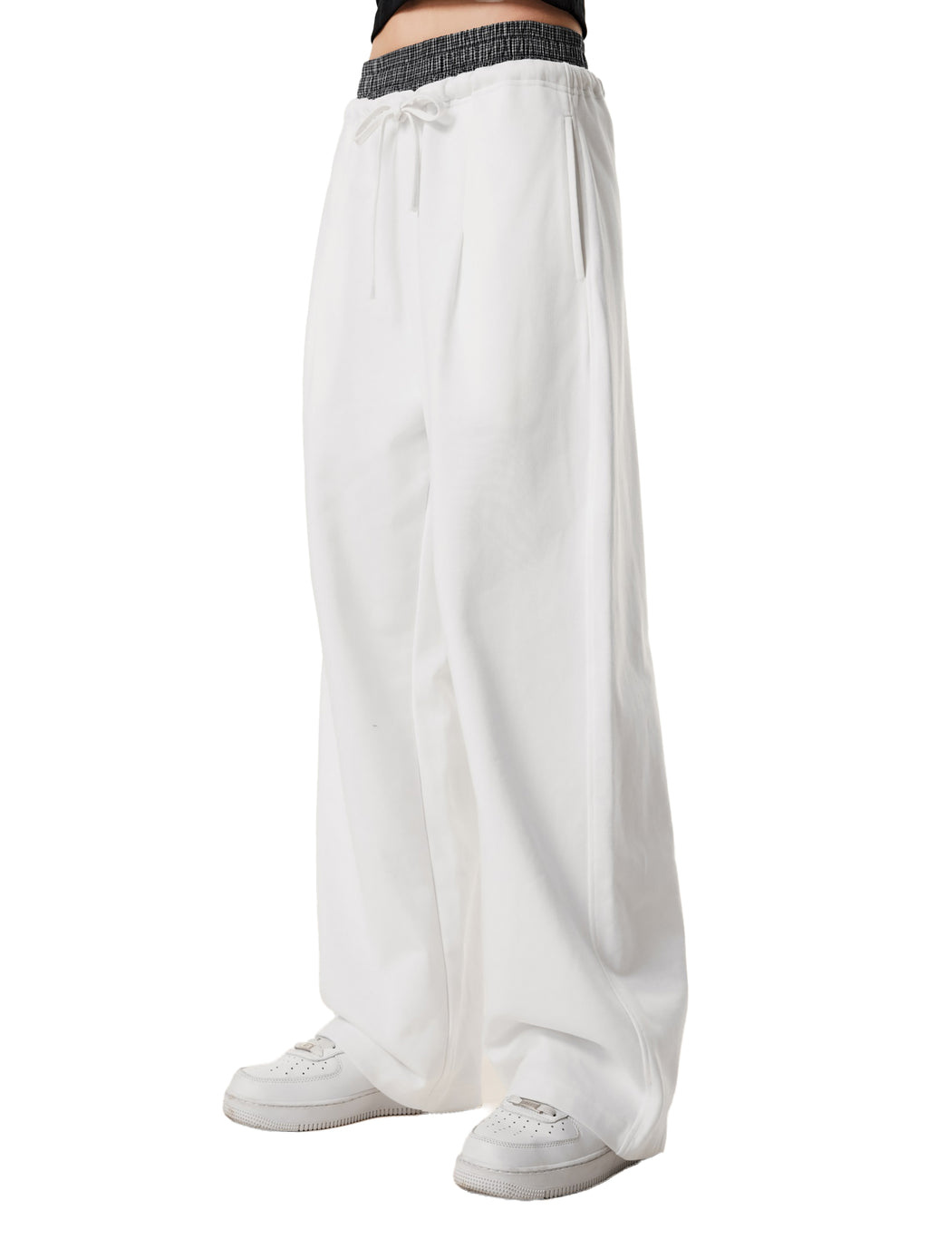 women, pants